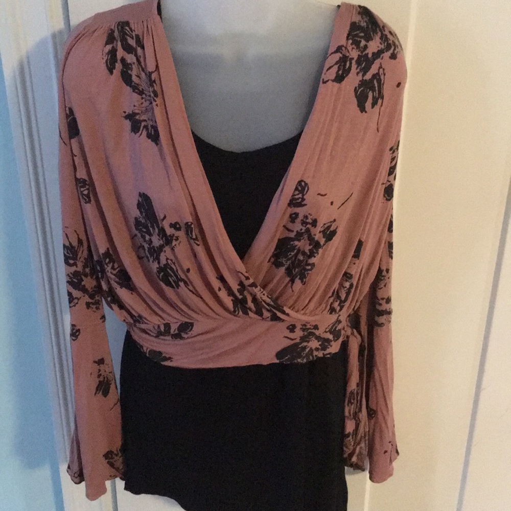 FREE PEOPLE wrap style top